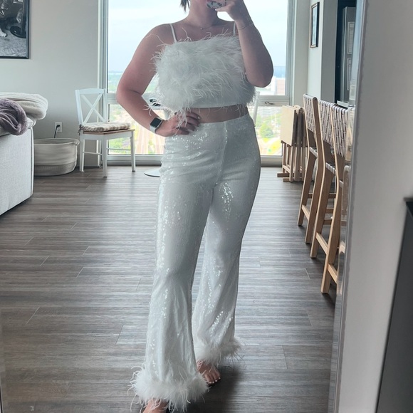 Bridal white sequin and feather pant size medium - Picture 2 of 2